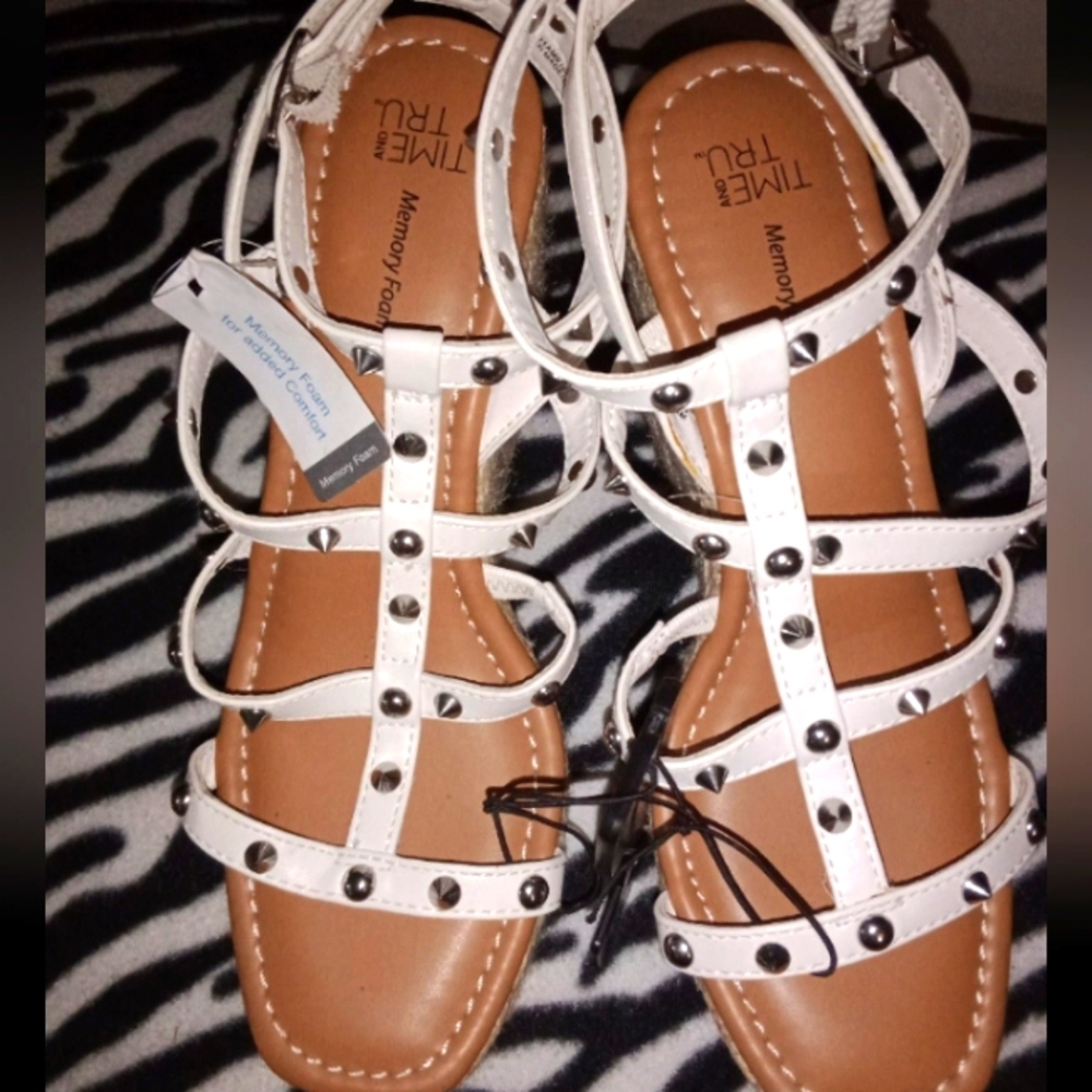Nwt Time And Tru Memory Foam Wedges - image 1